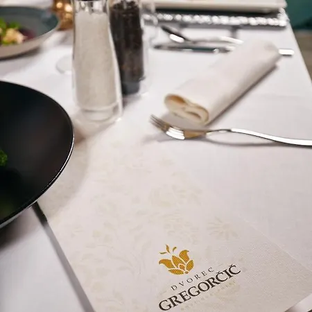 Dvorec Gregorcic Hotel