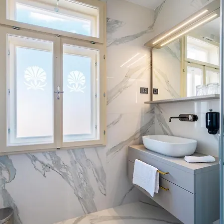 Hotel Dvorec Gregorcic Šmarješke Toplice