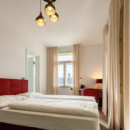 Dvorec Gregorcic 4* Šmarješke Toplice