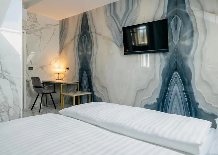 Dvorec Gregorcic Hotel