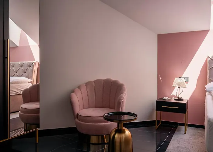 Dvorec Gregorcic Šmarješke Toplice