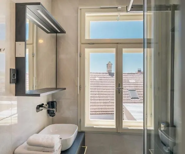 Dvorec Gregorcic 4* Šmarješke Toplice