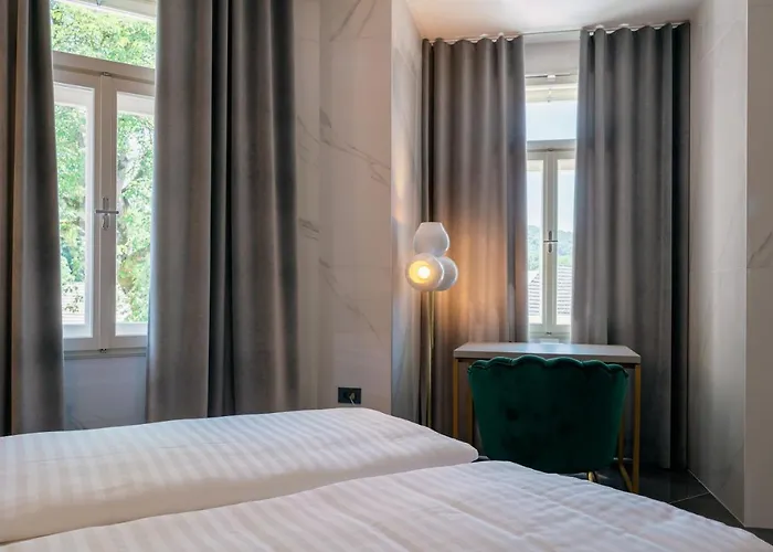 Hotel Dvorec Gregorcic 4*