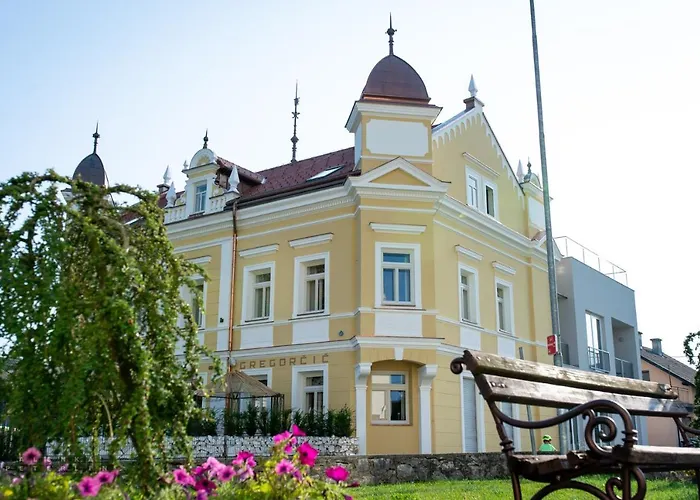 Dvorec Gregorcic Hotel 4*