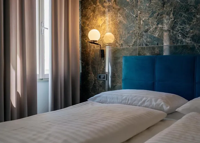 Dvorec Gregorcic 호텔 4*