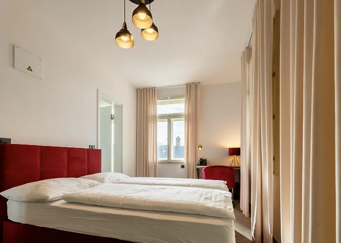 Dvorec Gregorcic 4* 스마예스케토플리체