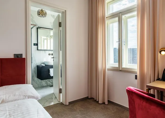 Dvorec Gregorcic Hotel